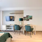 Aboutartapartments - Otynska 4 شقة فروتسواف