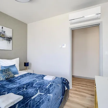 Aboutartapartments - Otynska 4 Βρότσλαβ