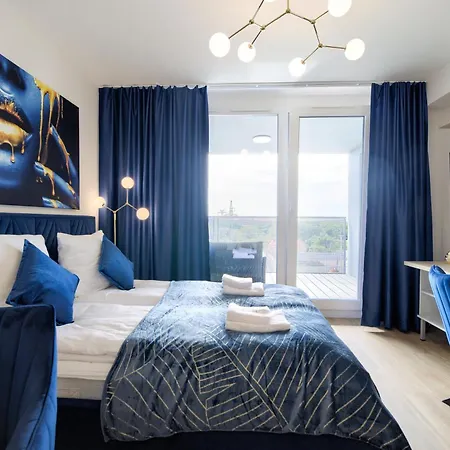Aboutartapartments - Otynska 4 *