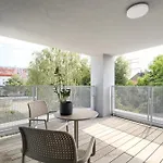 Apartment Aboutartapartments - Otynska 4 *