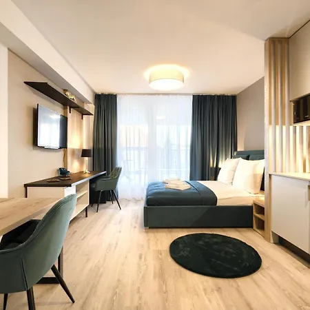 Aboutartapartments - Otynska 4 *