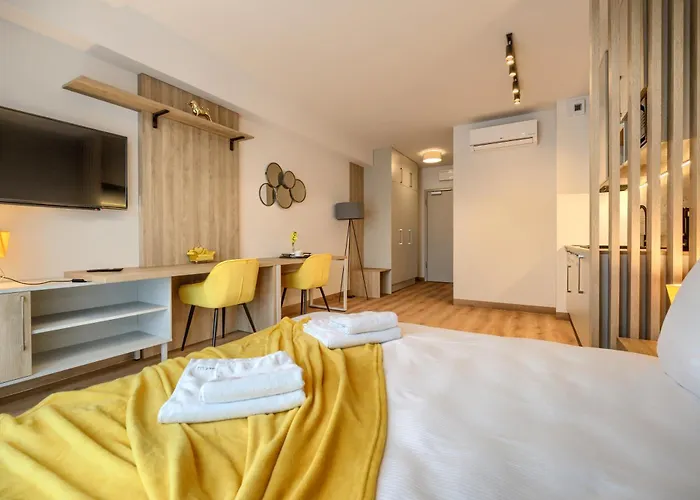 Apartman Aboutartapartments - Otynska 4