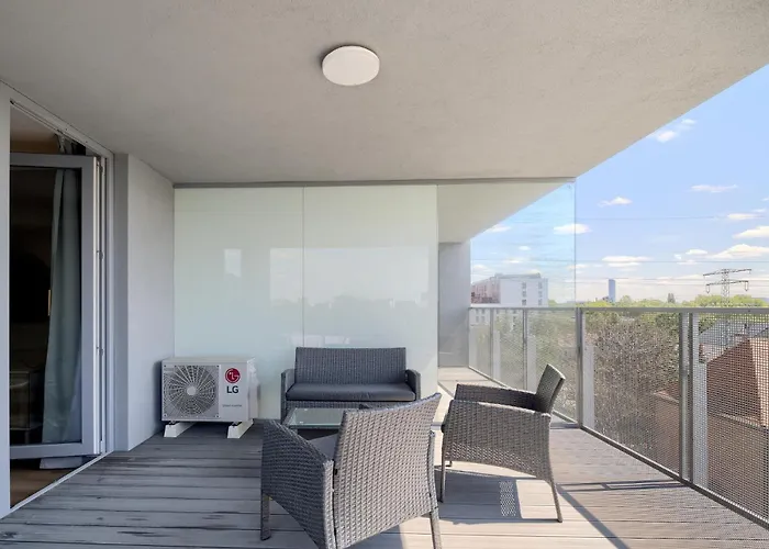 Aboutartapartments - Otynska 4 Apartment *