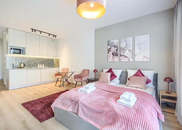 Aboutartapartments - Otynska 4 Apartman *